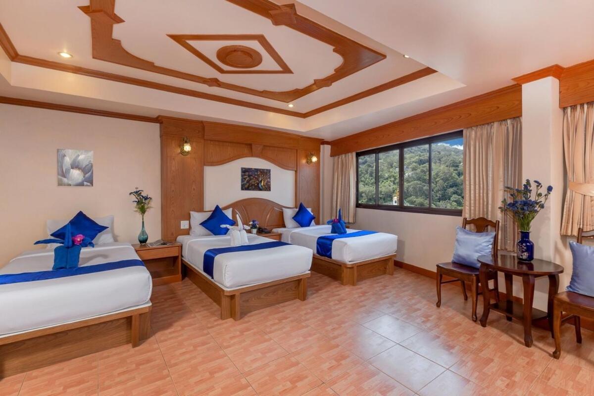 Tiger Complex By Eyg Hotel Patong Bagian luar foto